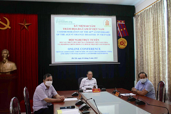 Hội nghị trực tuyến giữa Hội Nạn nhân chất độc da cam/dioxin Việt Nam (VAVA) và Hội đồng Chống bom A & bom H Nhật Bản (Gensuikyo)